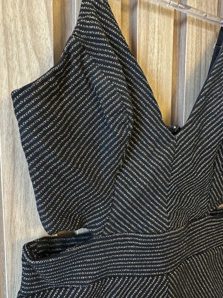 Vestido preto com brilho p