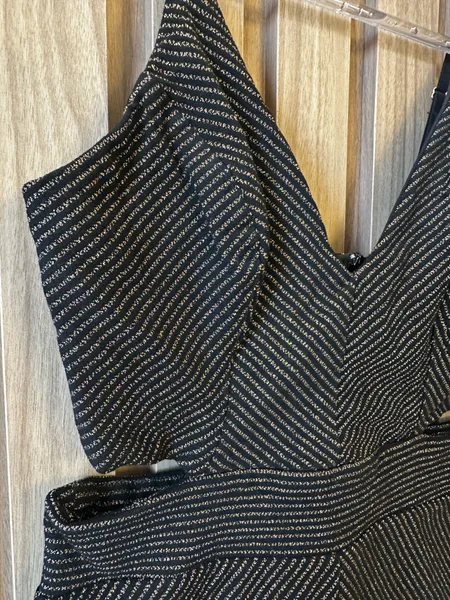 Vestido preto com brilho p