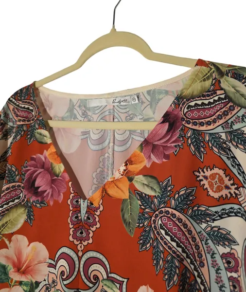 Blusa Rudge estampada com modelagem ampla