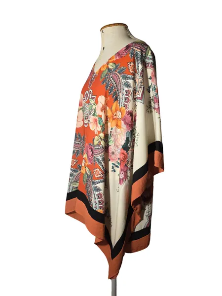 Blusa Rudge estampada com modelagem ampla