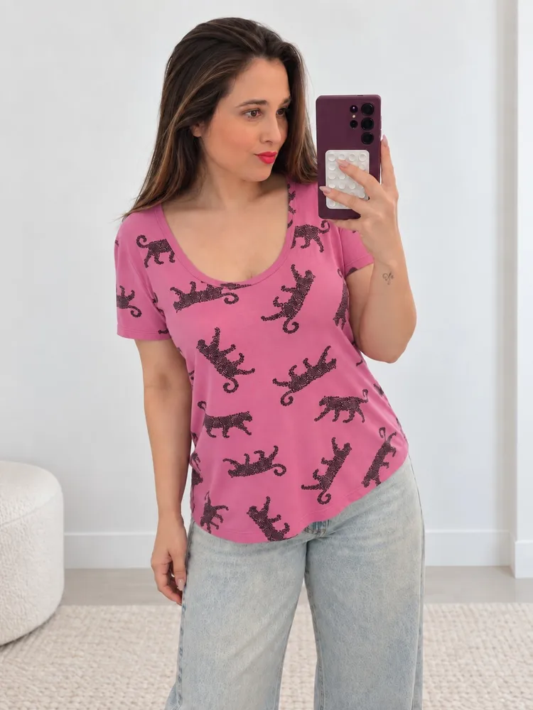Blusa Rosa Estampa Felinos GG