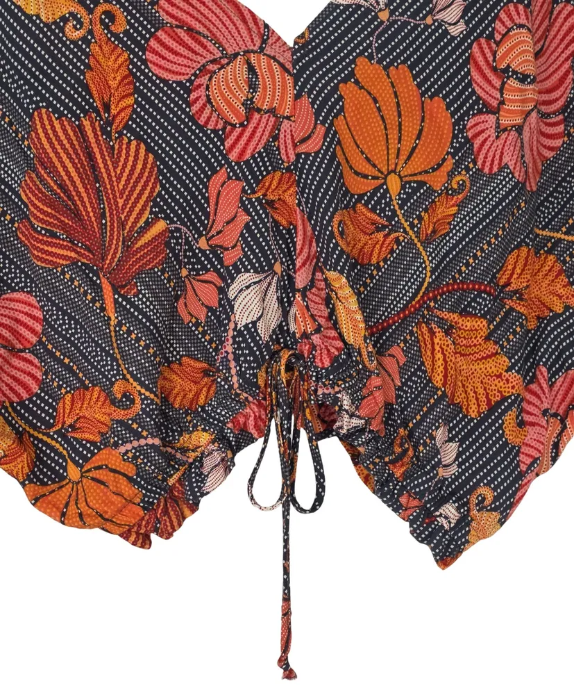 blusa cropped floral com detalhe em amarração