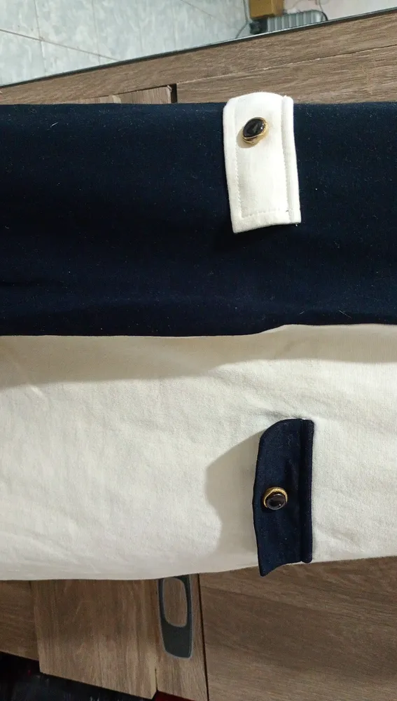 Vestido manga curta em Duas cores ..com forro interno