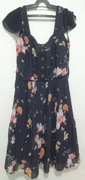 vestido antix floral preto p