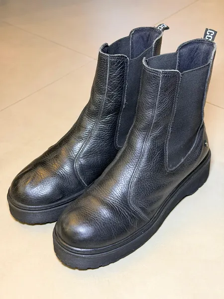 Bota Colcci Coturno Preto