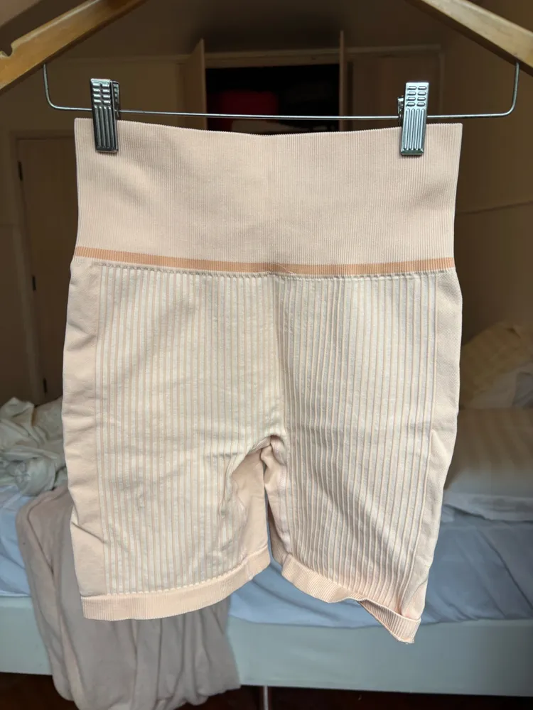 shorts live rosa claro