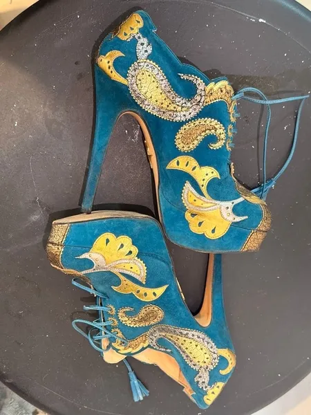 salto alto charlotte olympia orient express 35