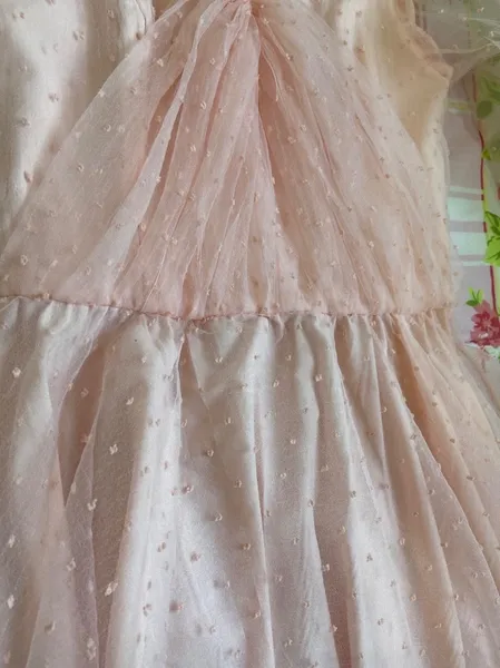 Vestido longo manga bufante tule