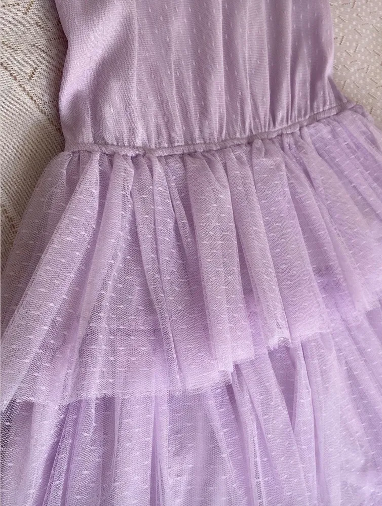 Vestido romântico lilás saia plissada tule
