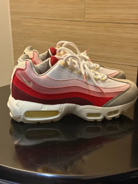 NIKE AIR MAX 95 MUSCLE