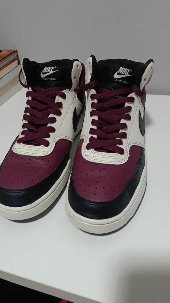 Nike Court Vision cano alto