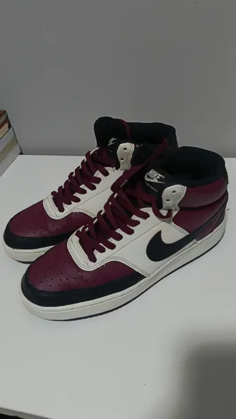 Nike Court Vision cano alto
