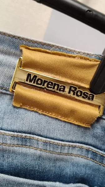 Calça jeans Morena Rosa 40