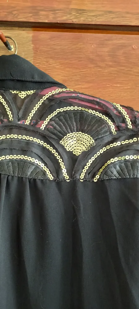 Camisa preta feminina tamanho 42