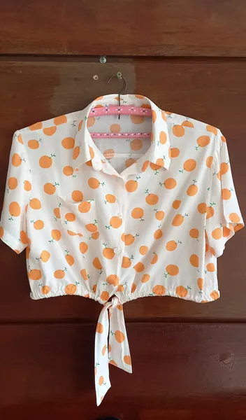 Cropped estampado tamanho M