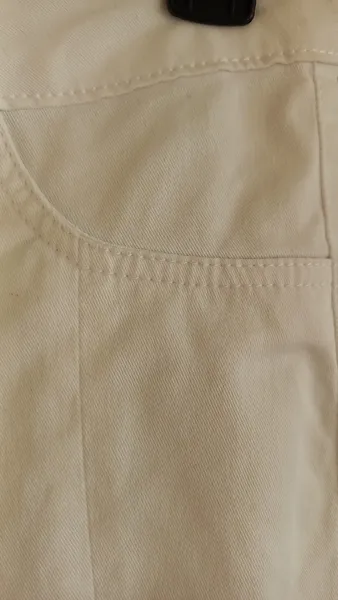 Calça feminina branca da Alphorria tamanho 38
