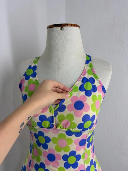 BODY & MAIÔ FLORAL VINTAGE (CGC)