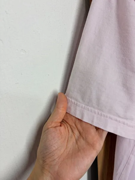 BLUSA MASC. BASICA ROSA TOMMY HILFIGER MG. CURTA