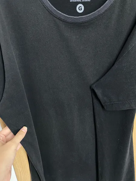 BLUSA MASC. BASIC PRETA MG. CURTA