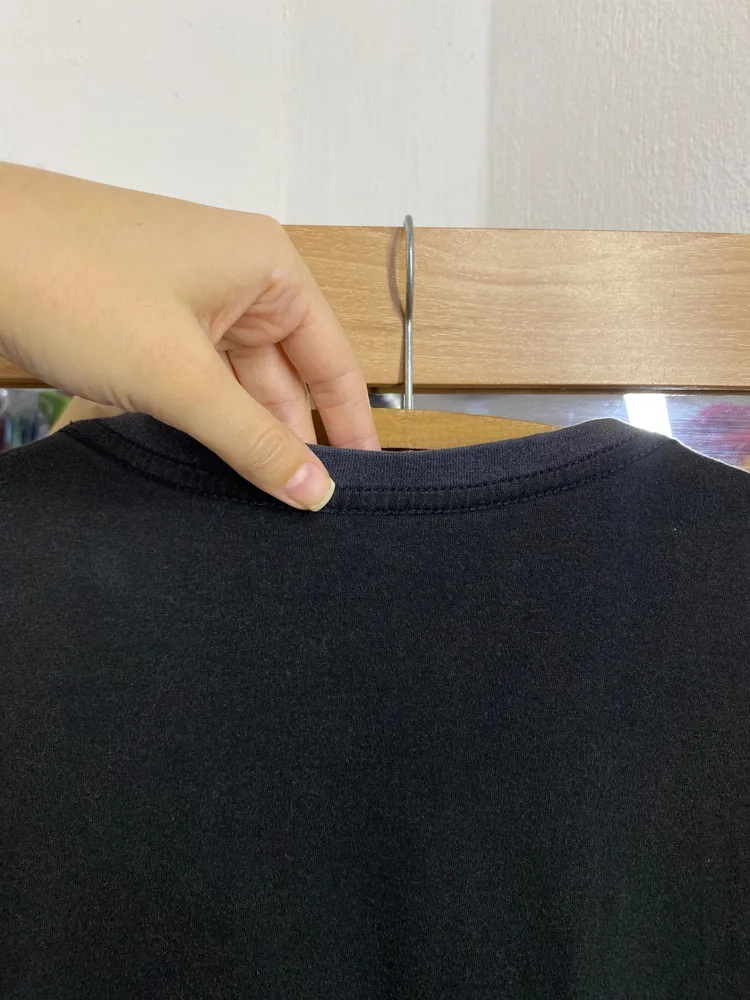 BLUSA MASC. BASIC PRETA MG. CURTA
