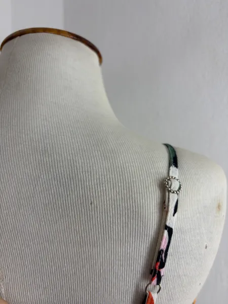 CONJUNTO CROPPED & SAIA VISCOLINEN EST. FLORAL ABSTRAT