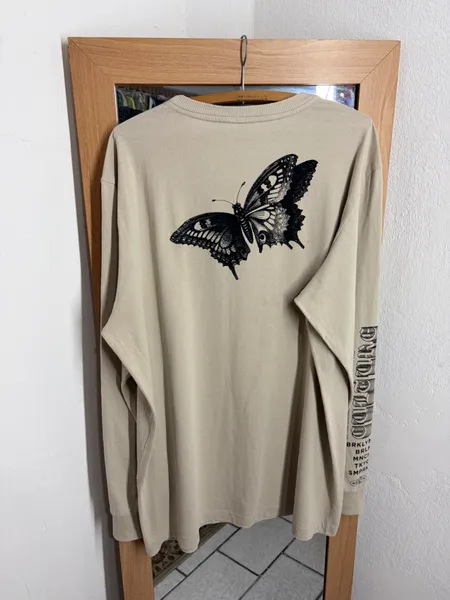 BLUSA MASC. REGULAR FIT MAKE SOME NOISE BEGE MG. LONGA