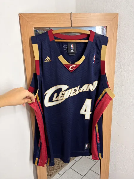 REGATA BASQUETE CLEVELAND 4 WALLACE 4 NBA AUTHENTIC VINTAGE