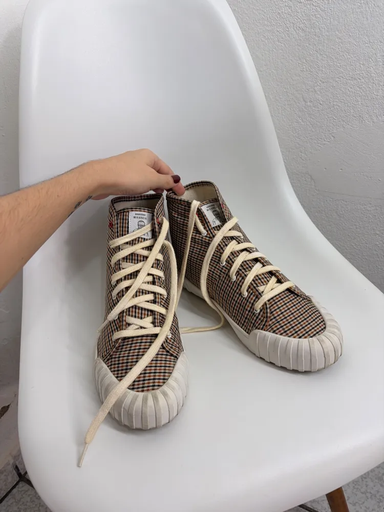 TÊNIS HIGH TOP ARAGÄNA MIRANDA SEMPRE EM FRENTE XADREZ