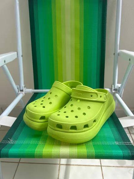 Crocs de salto