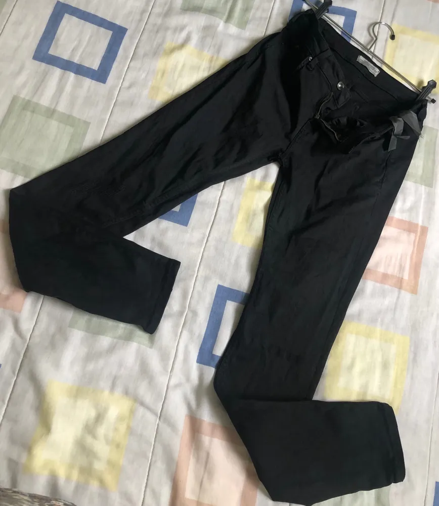 Calça preta Zara 34