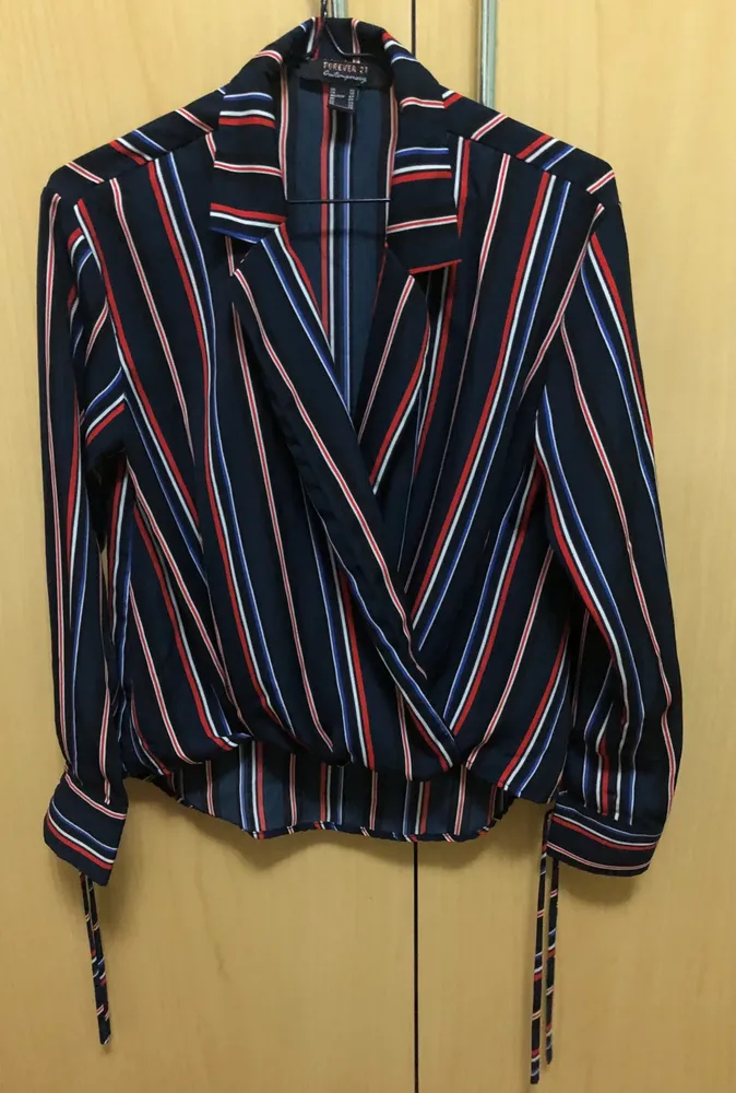 Blusa com mangas forever 21 pp