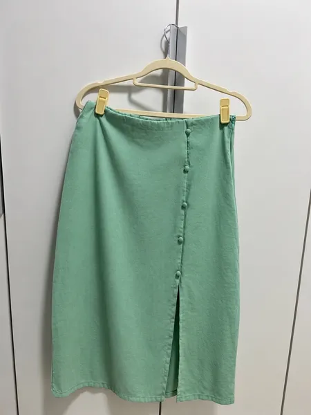 Saia mídi verde tamanho M Patrícia foster