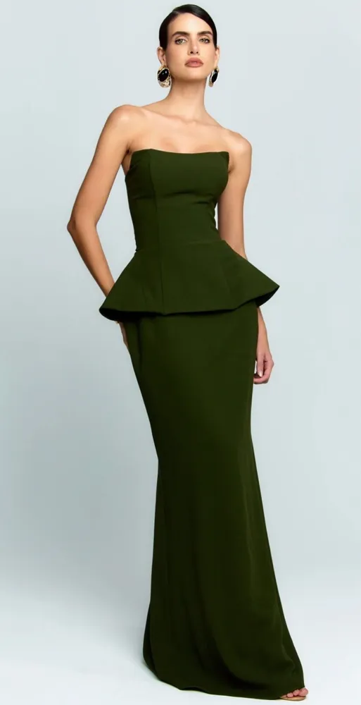 Vestido de festa longo com amarração nas costas verde oliva