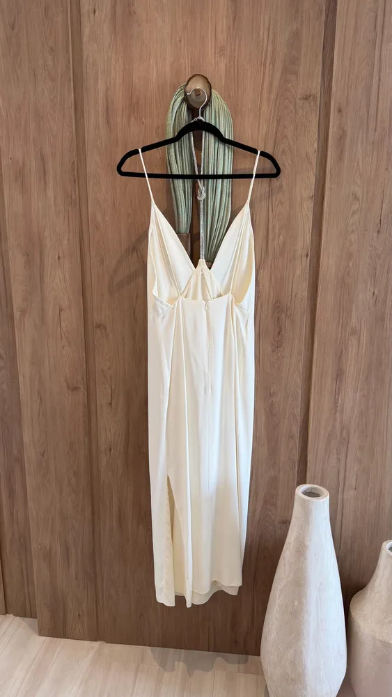 VESTIDO OFF WHITE CHARTH