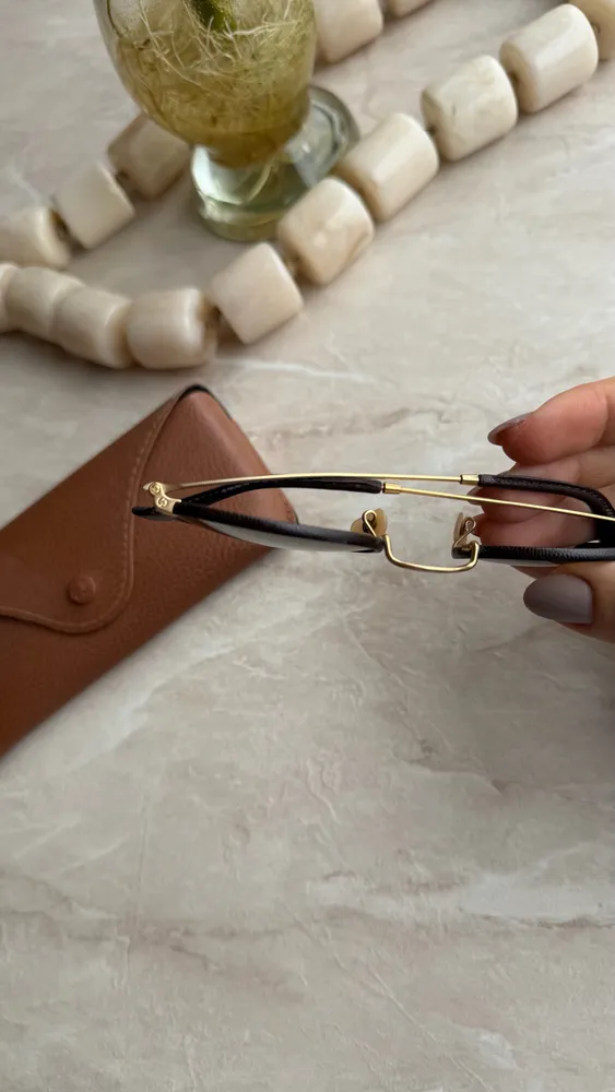 ÓCULOS DE SOL RAYBAN REDONDO DOURADO