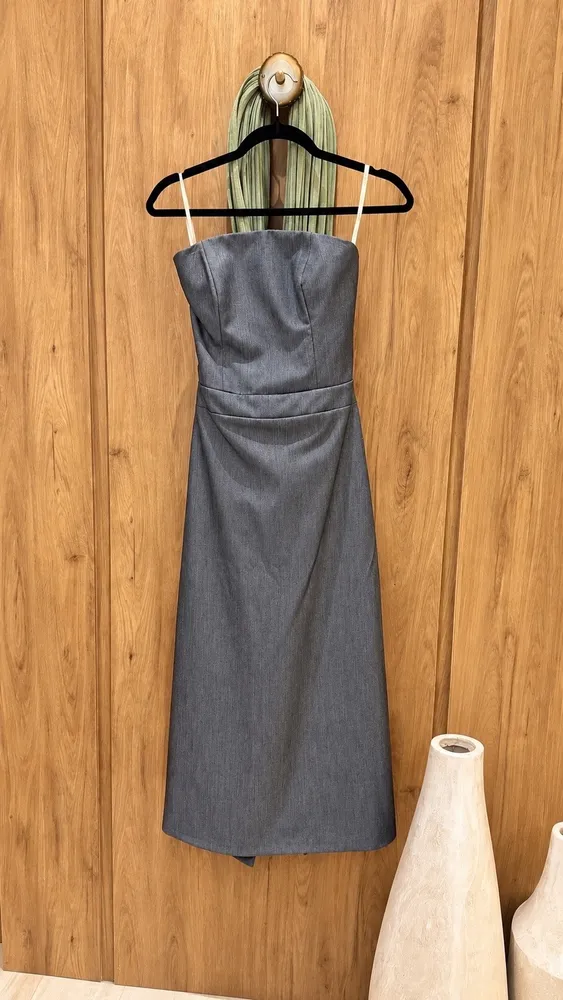 VESTIDO MIDI CHARTH CINZA