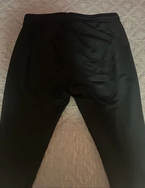 Calça preta pink PP