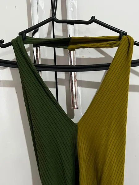 Body Colcci verde tam P
