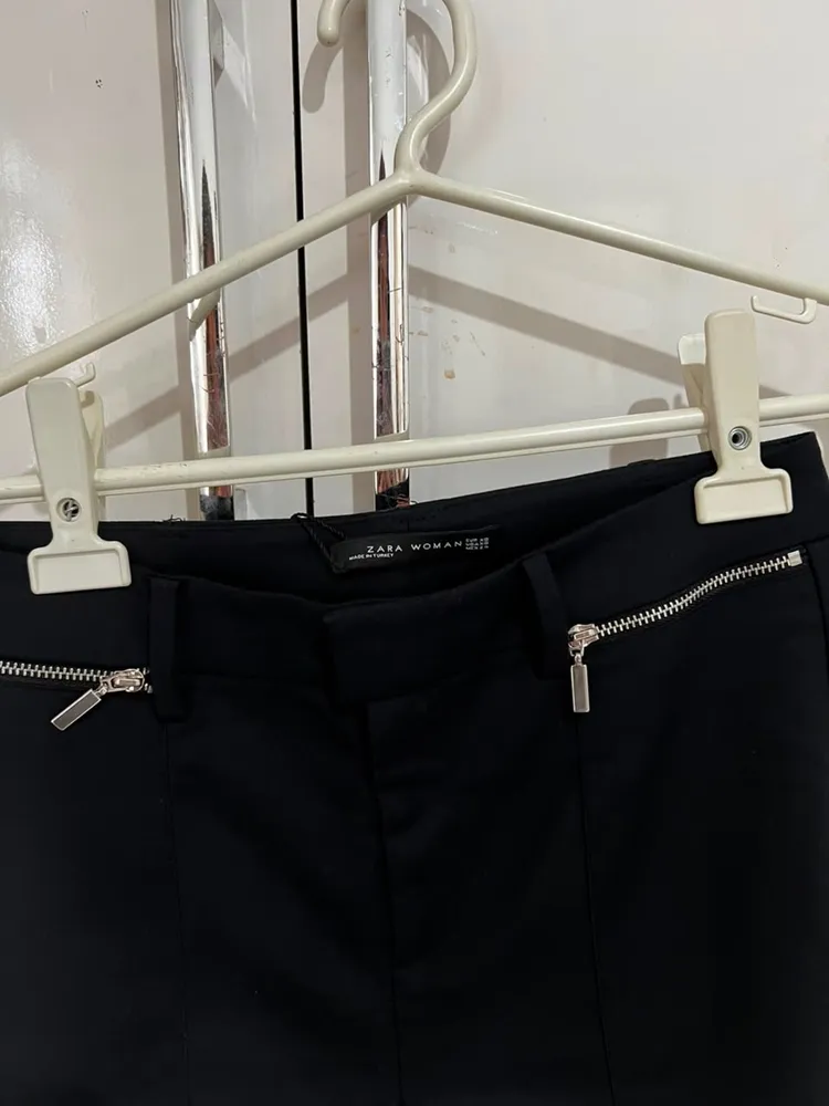 Calça Zara tamanho PP (32-34)