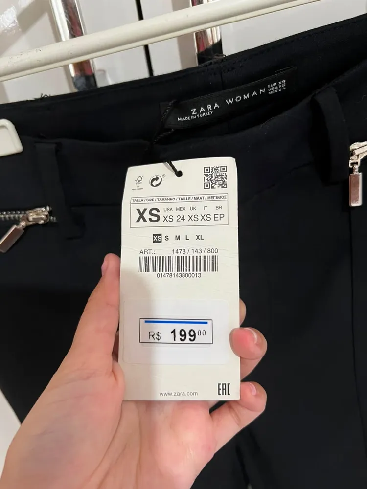 Calça Zara tamanho PP (32-34)
