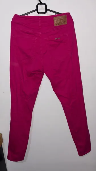 Calça jeans rosa colcci