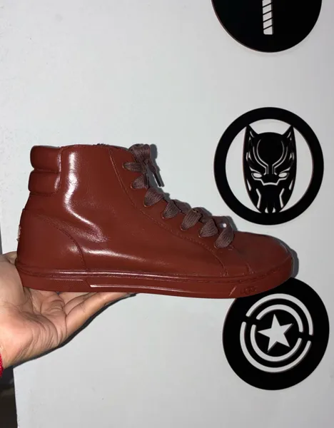 Tênis botinha ugg 36
