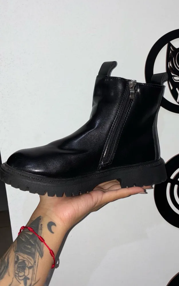 Bota coturno preta 36