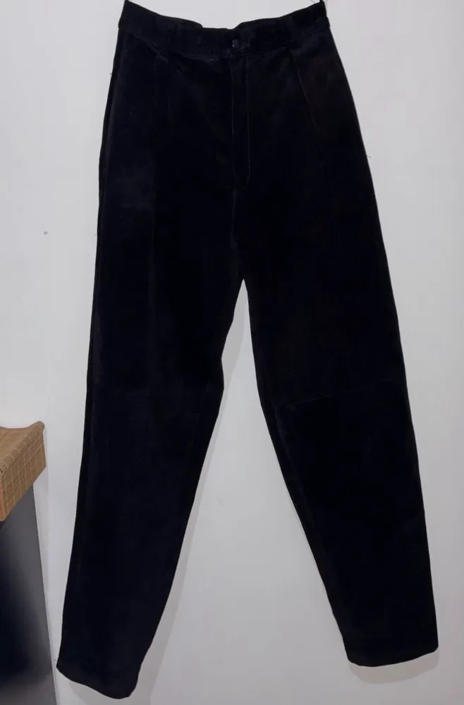 calça joaquim nogueira couro preta y80 vintage
